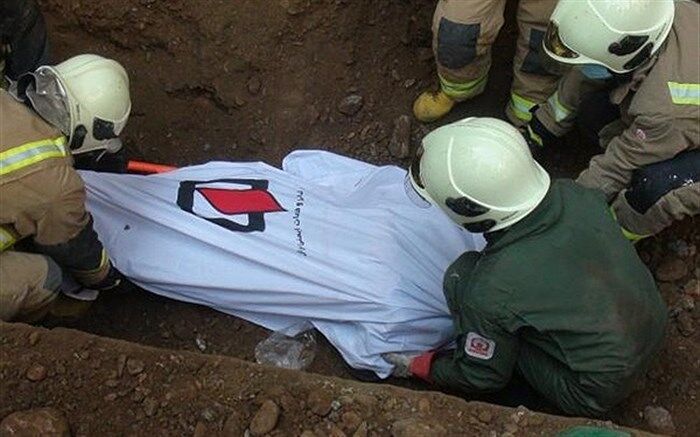 جان باختن پدر در حادثه آتش سوزی در مراغه